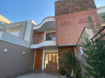 SOBRADO 3 DORM 1 SU�TE - VERDES VALES - LAJEADO-RS