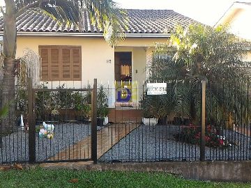 CASA 03 DORMIT�RIOS BAIRRO JARDIM DO CEDRO