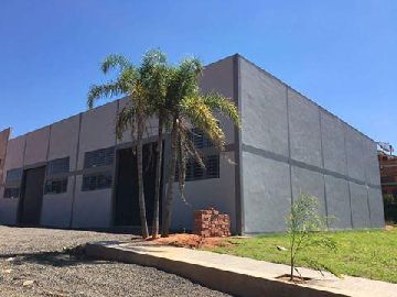 Pavilh�o Comercial - Venda em Estrela-RS