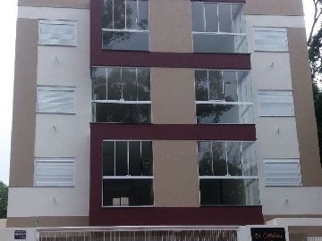 Apartamento 02 Dormit�rios c/ garagem