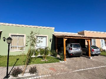 Casa 2 dormit�rios em condom�nio - Bairro Universit�rio