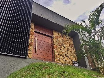 CASA ALTO PADR�O - UNIVERSIT�RIO - LAJEADO-RS