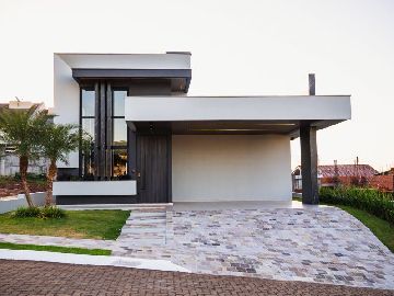 Casa Alto Padr�o 3 su�tes - Condom�nio Gramado - Universit�rio em LAJEADO-RS 