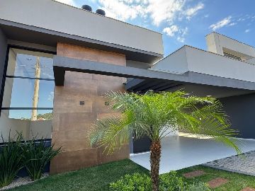 Casa mobiliada decorada 3 su�tes - Universit�rio - LajeadoRS