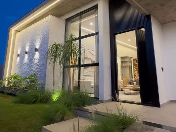 Casa Alto padr�o 3 dormit�rios su�tes- CASA ROM� - em Lajeado-RS 