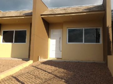 Casa geminada Bairro Bom Pastor