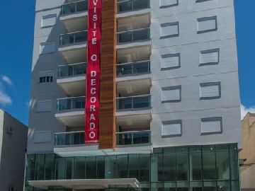 Lindo apartamento 03 Dormit�rios 01 su�te
