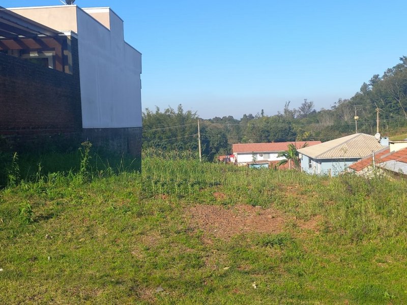 Terreno - Venda - Centenário - Lajeado - RS