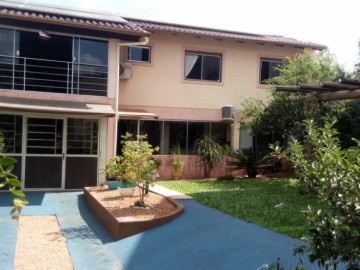 Casa Residencial e Comercial 3 Dormit�rios