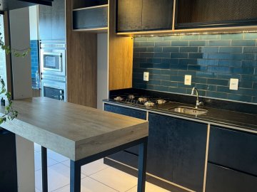 Apartamento 2 dormit�rios em condom�nio fechado c/piscina